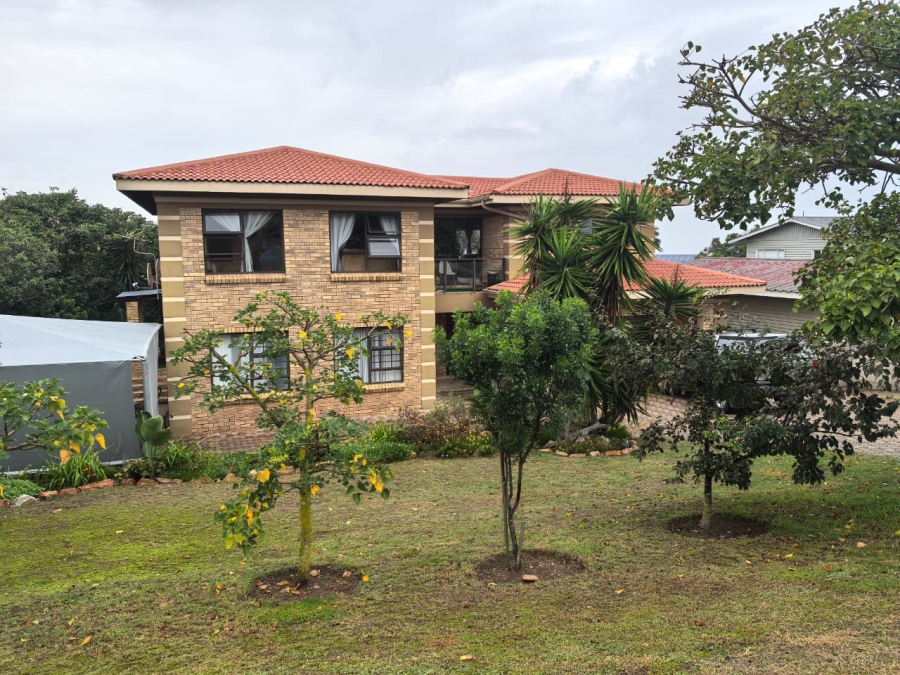5 Bedroom Property for Sale in Reebok Western Cape